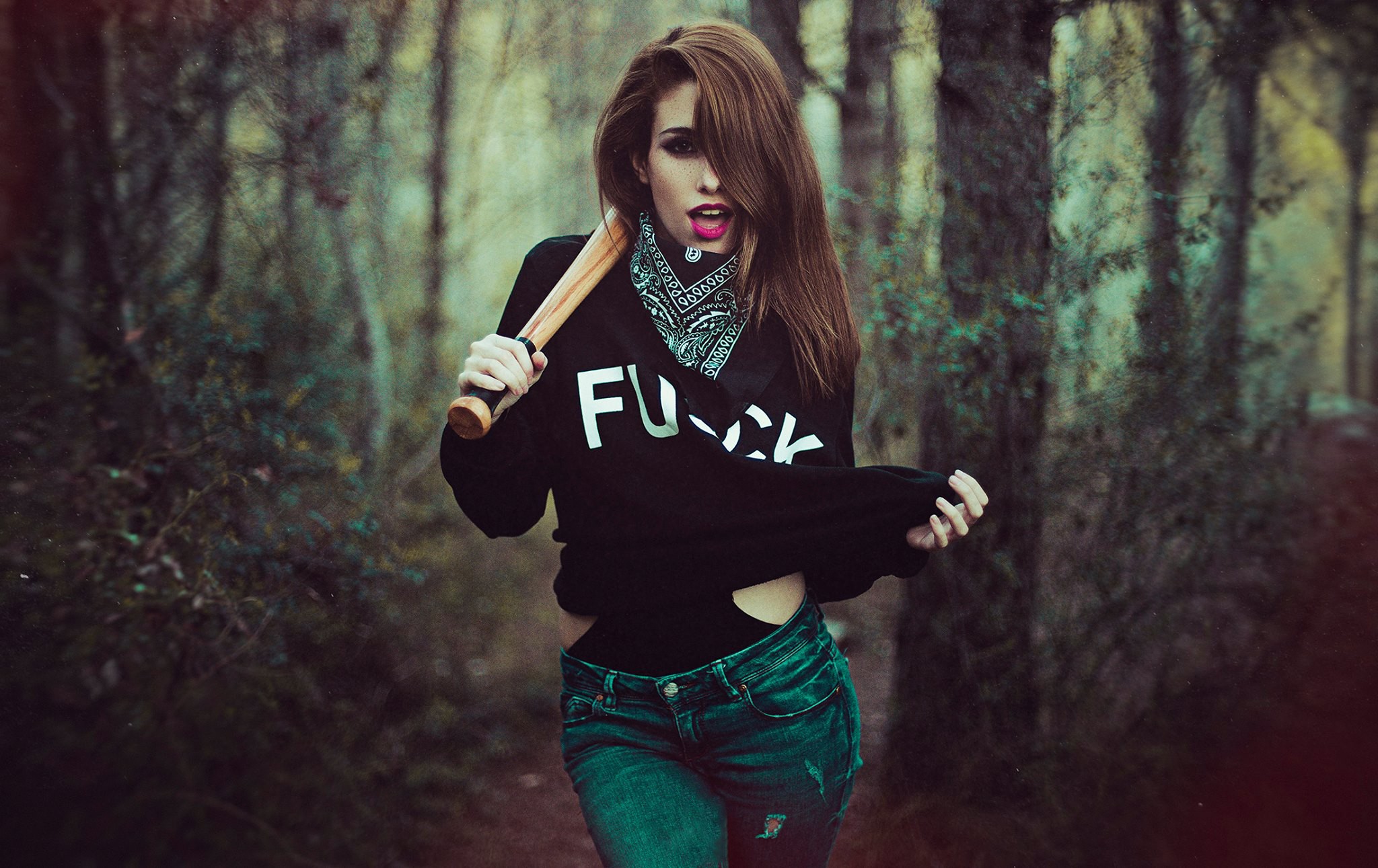 Take a pause and enjoy Sassy girls — streaming from Curitiba