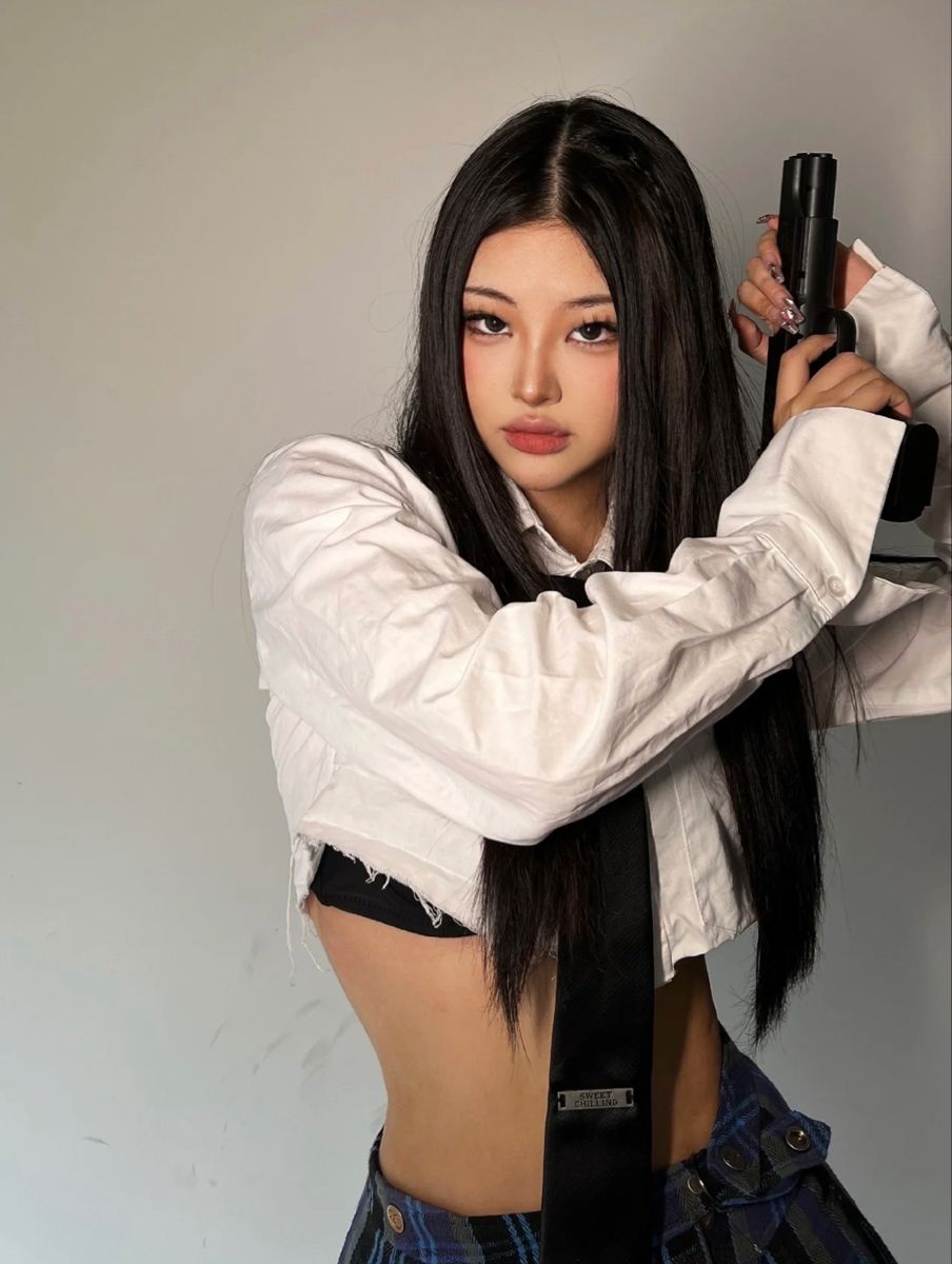 A cozy shot with Sassy girls — straight from Curitiba