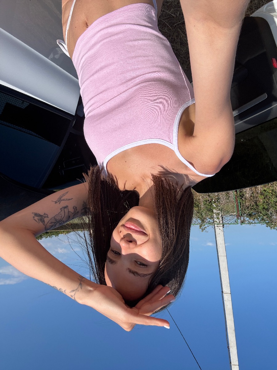 Sexy model Tina in Curitiba